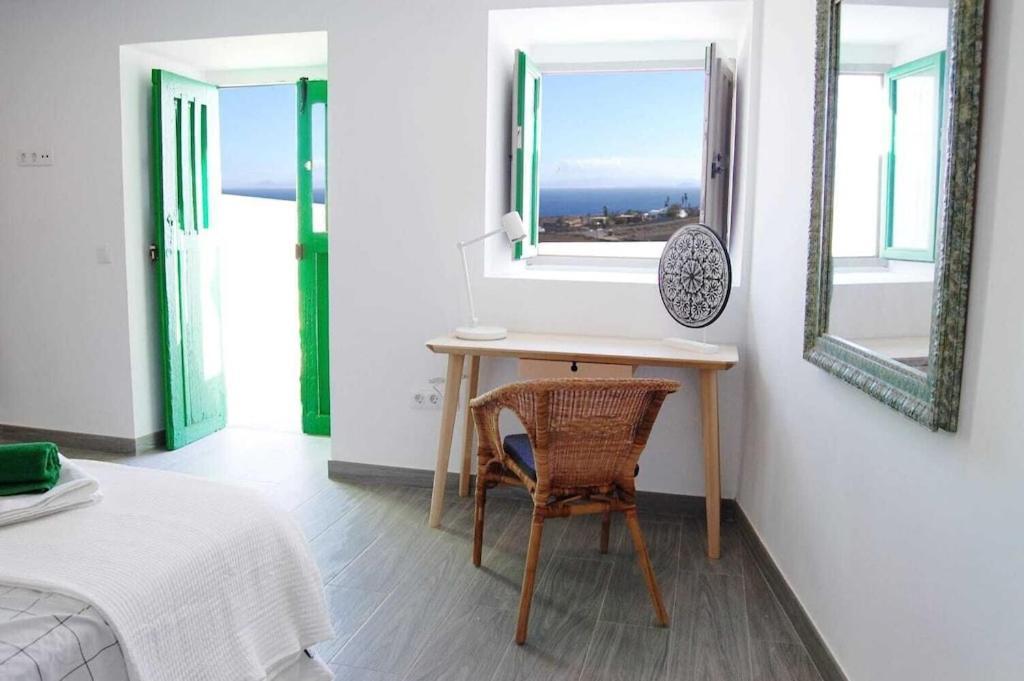 Typical Canarian House With Fabulous Sea Views Tias Exterior photo
